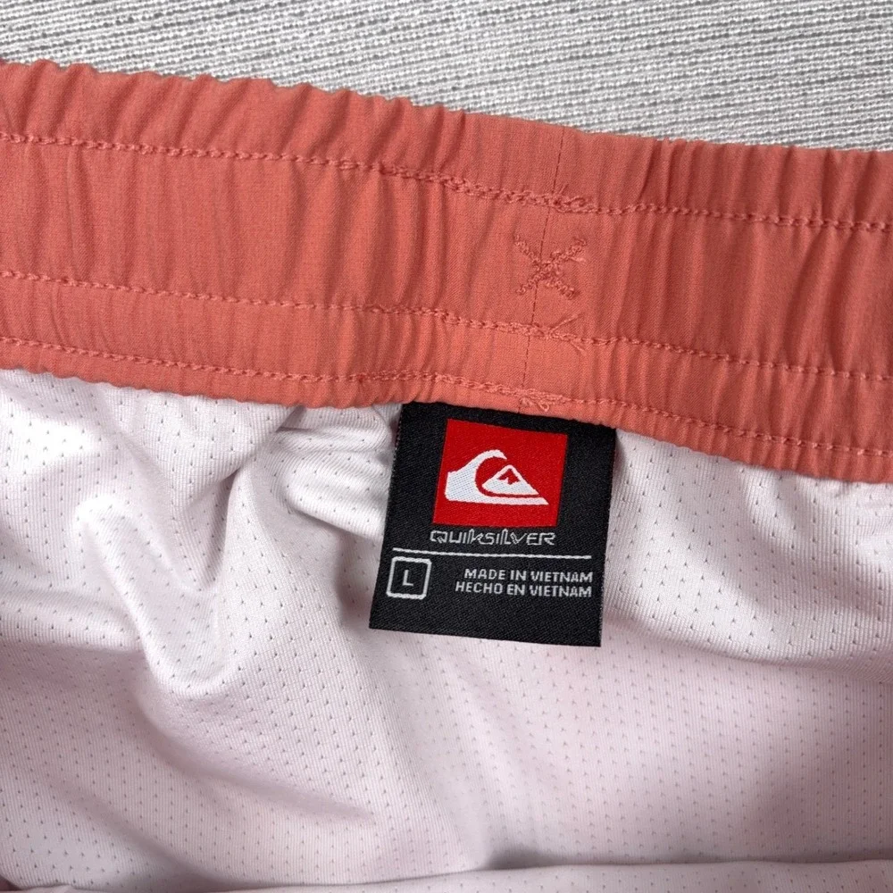 Quicksilver Swim Trunks Mens Size L Red Lined Polyester Stretch Drawstring NEW